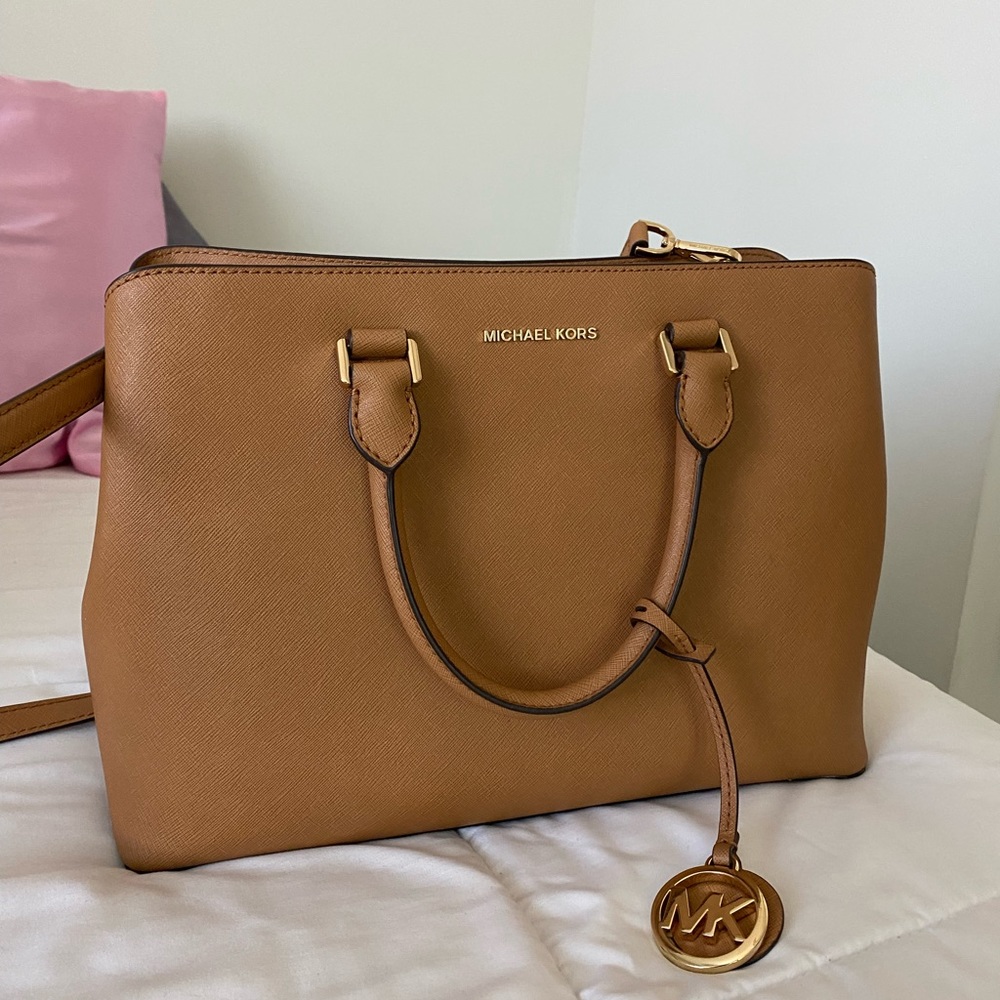 Michael Kors handbag + shoulder strap